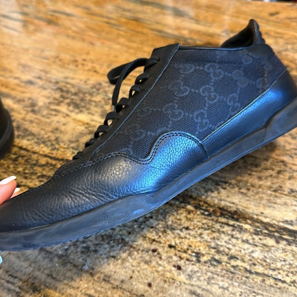 Men’s Gucci sneakers - Picture 5 of 7